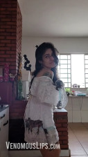 Venomous Lips - Mommy Dancing Around the Kitchen in a Sundress