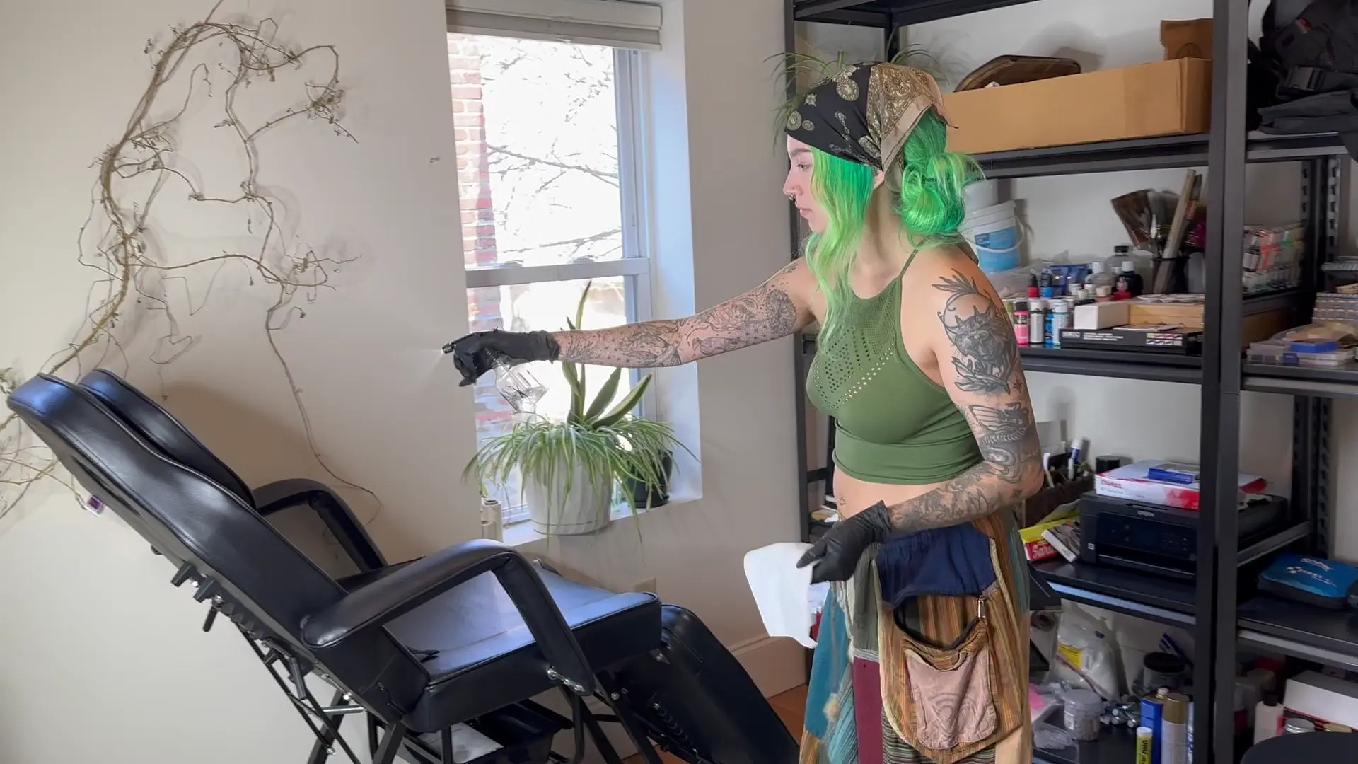 Exclusive Leak: RinaKitty - How to set up for a tattoo - Stream in FullHD | Hotleakxxx.com