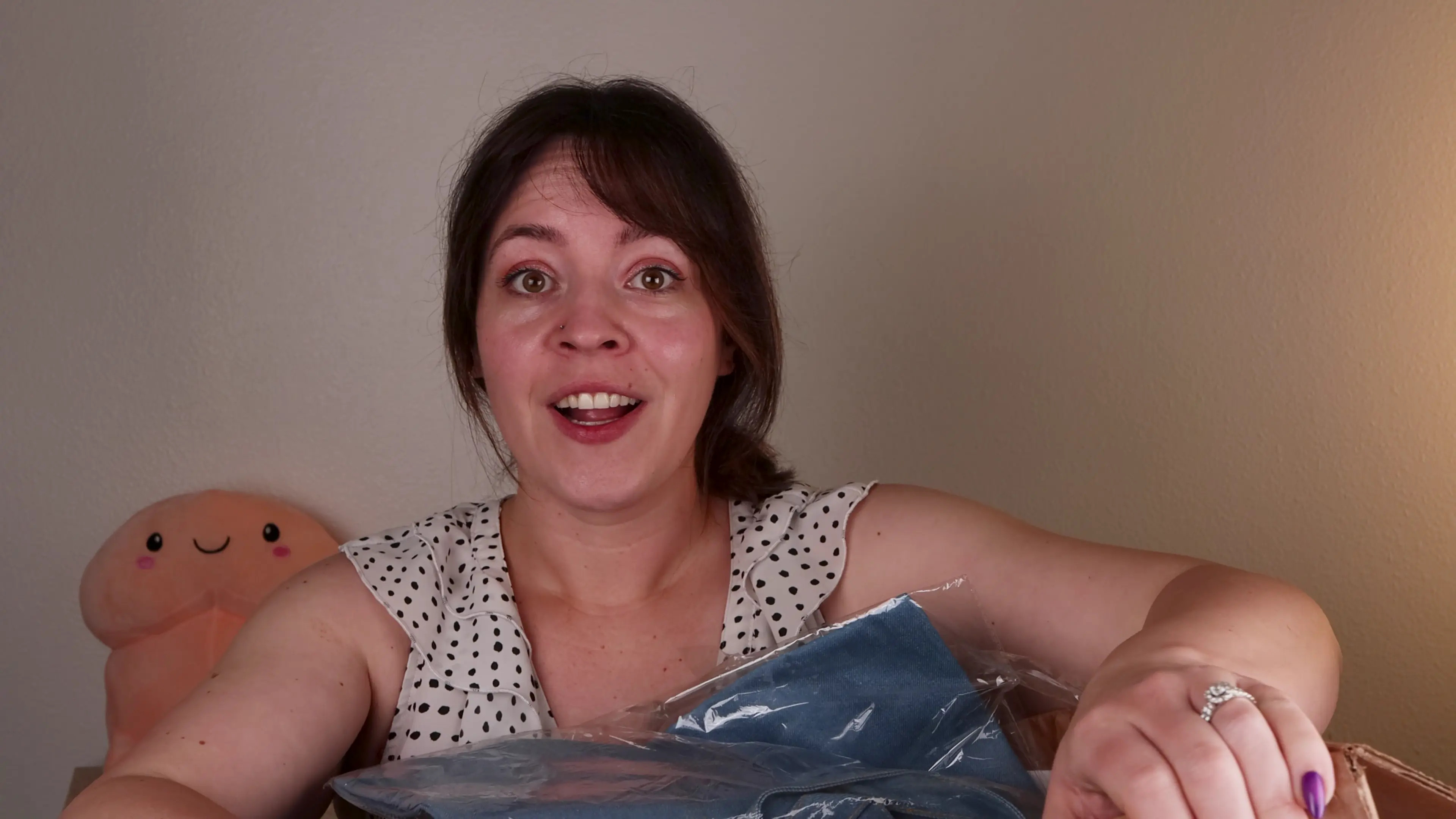 Exclusive Leak: Tawney - Je Joue Sex Toy Unboxing - TONS of New Vibrators - Stream in FullHD | Hotleakxxx.com