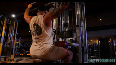 xMichaelGrey - SFW - Lat Pulldown Hypertrophy Work