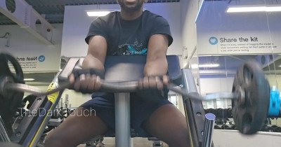 ThedarkTouch - Preacher Curl Pump Check