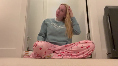 mandyx_rosex - Nighttime Stretches