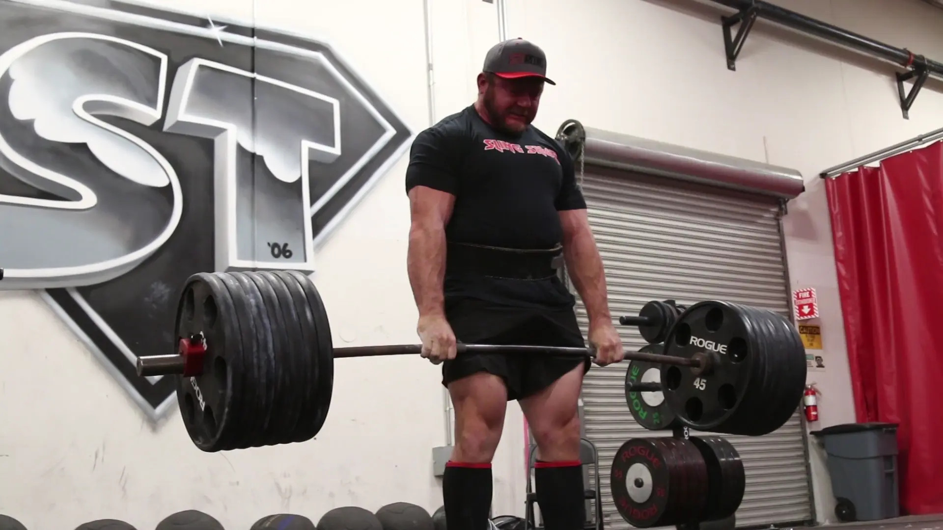 Exclusive Leak: ThomasColt - Hitting big Deadlifts before the Reebok Record Breakers - Stream in FullHD | Hotleakxxx.com
