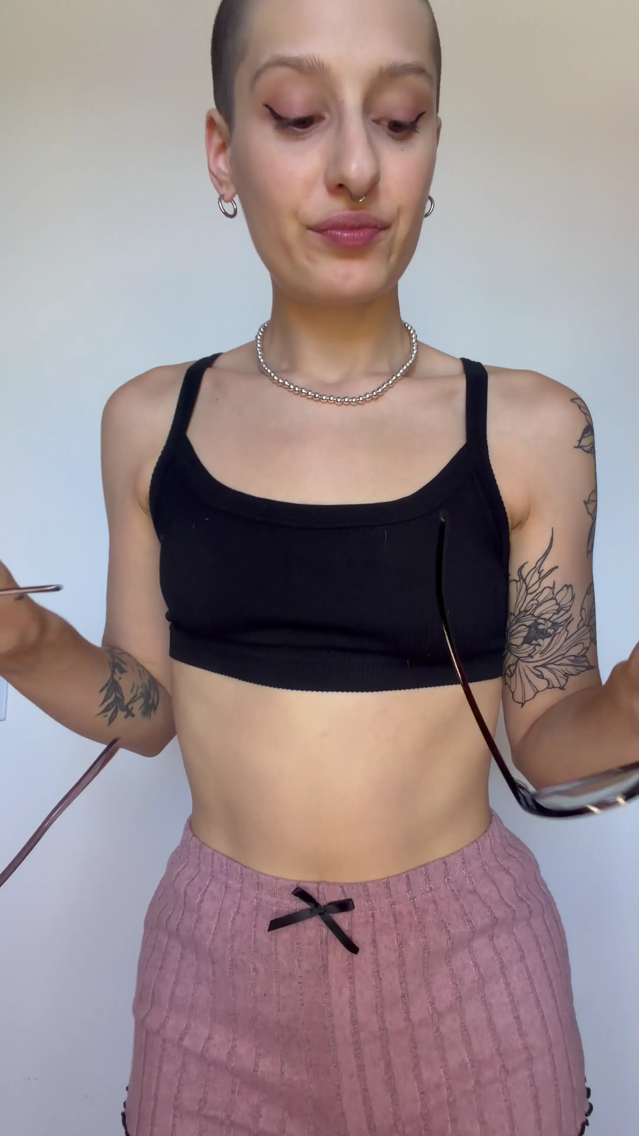 Exclusive Leak: PixieSpicy - New glasses - Stream in FullHD | Hotleakxxx.com