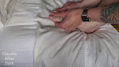 Claudia Kink - Foot Lotioning in Silence ASMR