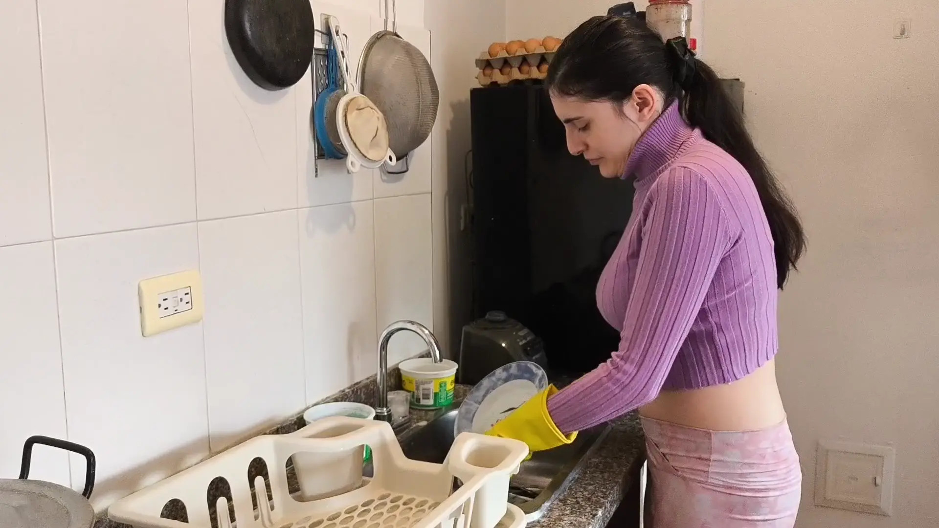 Exclusive Leak: Pauli Rose - Doing the dishes & clean your room - Stream in FullHD | Hotleakxxx.com