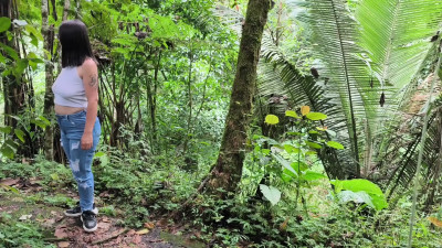 Coralinne_00 - Coralinne loves walking in the forest