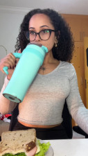 ellaxblair - Eating a sandwich