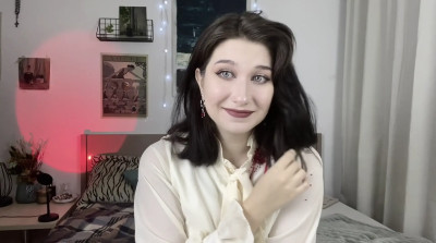 LisaInWonder - Cute and cruel vampire eat you! Rope and bite