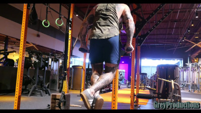 xMichaelGrey - SFW - Leg Extensions and Bodyweight Dips Hypertrophy