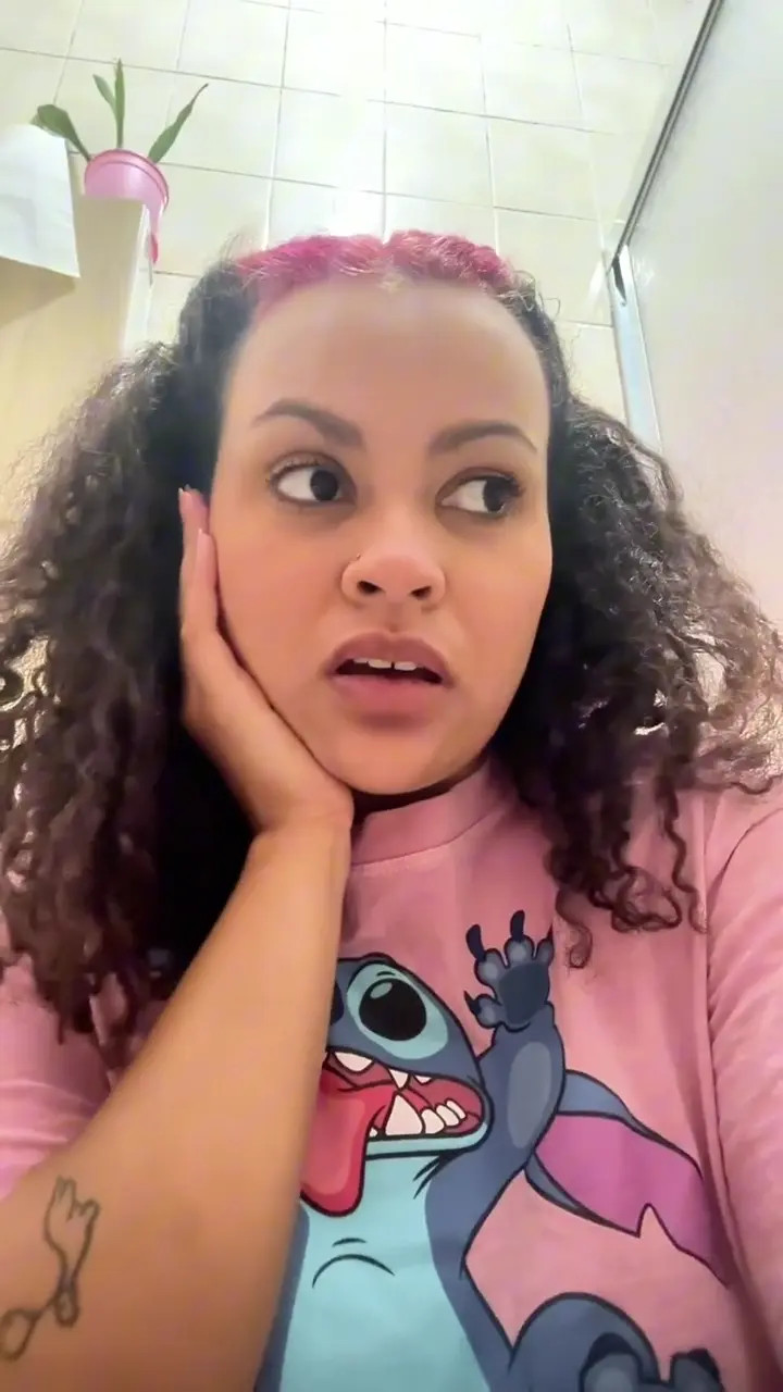 Exclusive Leak: annacutiepiie - Cute Girl Fart Loud Farts with Goofy Silly Faces Reactions - Stream in FullHD | Hotleakxxx.com