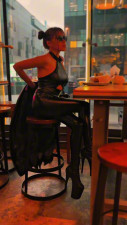Latex Princess Julia - Temptation and appetite: the perfect duo