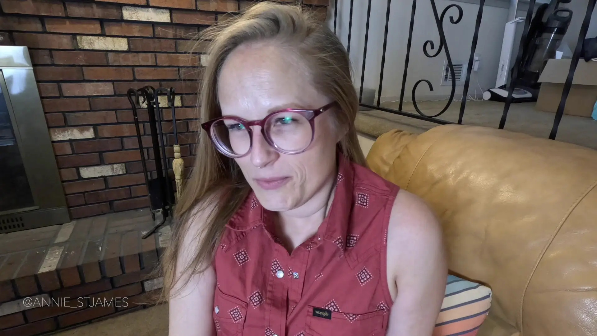 Exclusive Leak: Annie St James - THE SURROGATE- PART 1 Extended Teaser - Stream in FullHD | Hotleakxxx.com