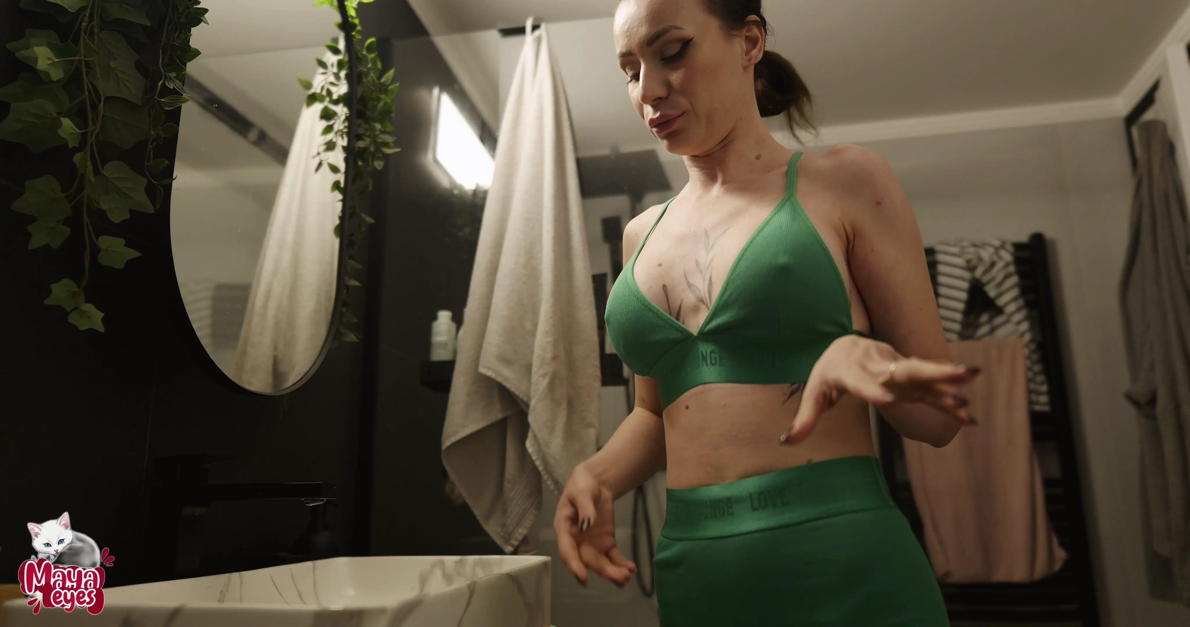 Exclusive Leak: Mayaeyes - Night routine - Stream in FullHD | Hotleakxxx.com