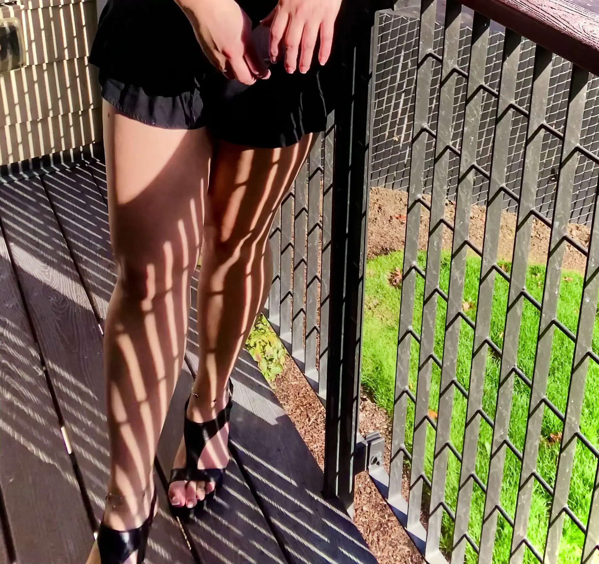 Exclusive Leak: MissWiggless - Little Balcony Time - Stream in FullHD | Hotleakxxx.com