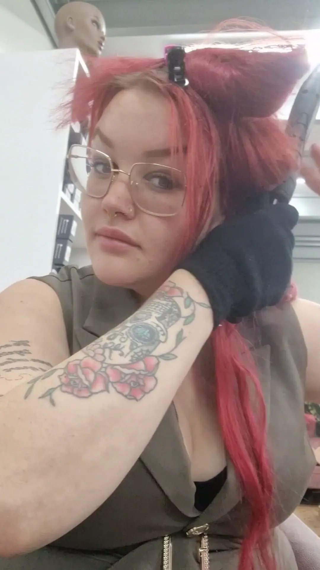 Exclusive Leak: Alyssa Wonderland - Curling My Long Red Hair - Stream in FullHD | Hotleakxxx.com