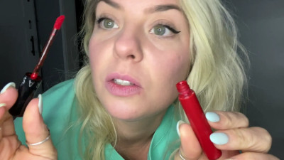 RaeQuinn - SFW Red Lips