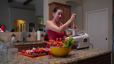 Ciren Verde - Juicing