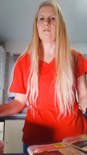 BritishMilf Clarissa - Cooking a Traditional English Meal SFW