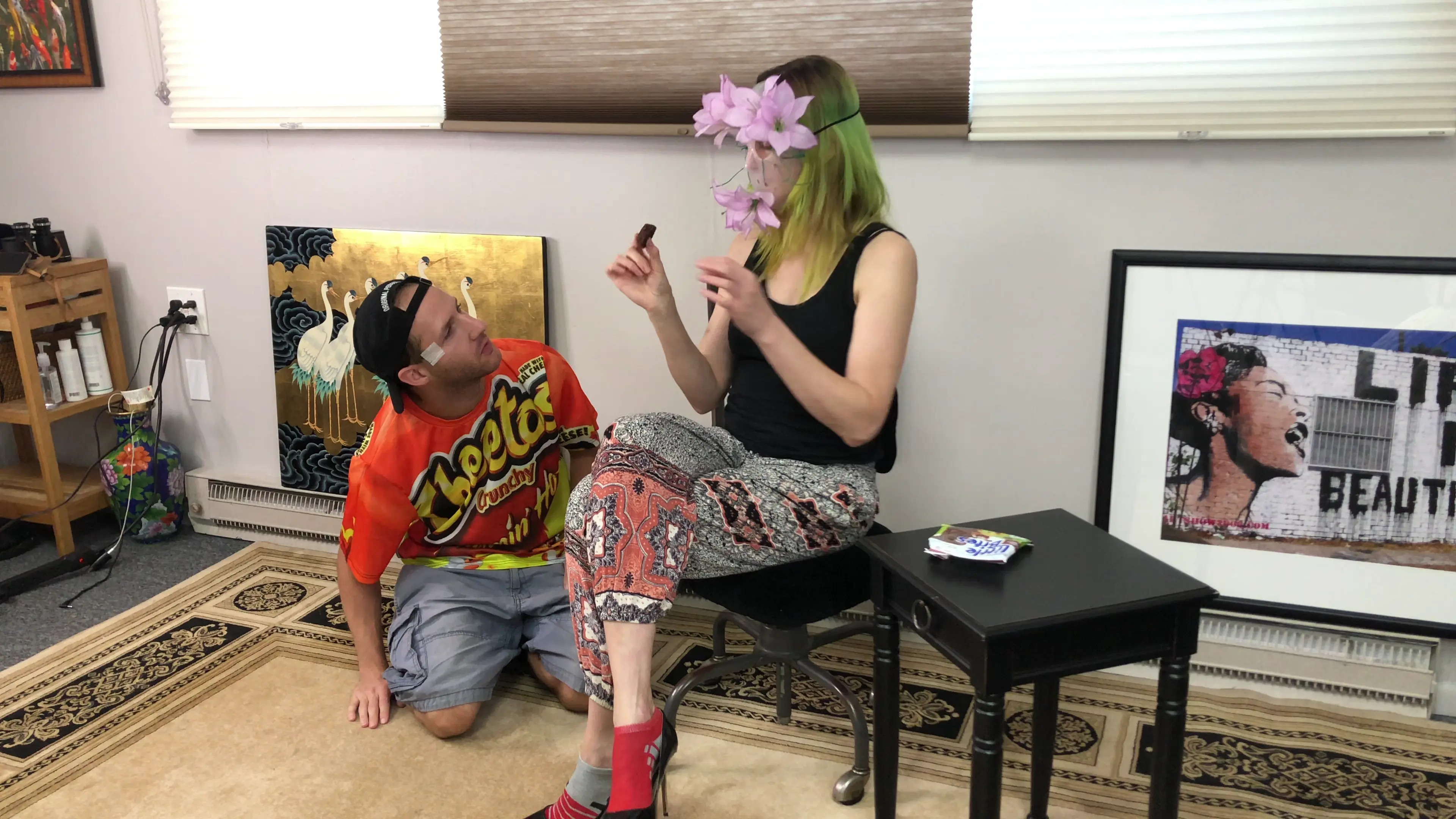 Exclusive Leak: thejakegrand - Dominant Woman Feeds Submissive Guy - Stream in FullHD | Hotleakxxx.com