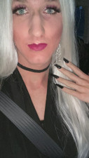 BaileyWilde - First Time Dressed as a Woman in Public