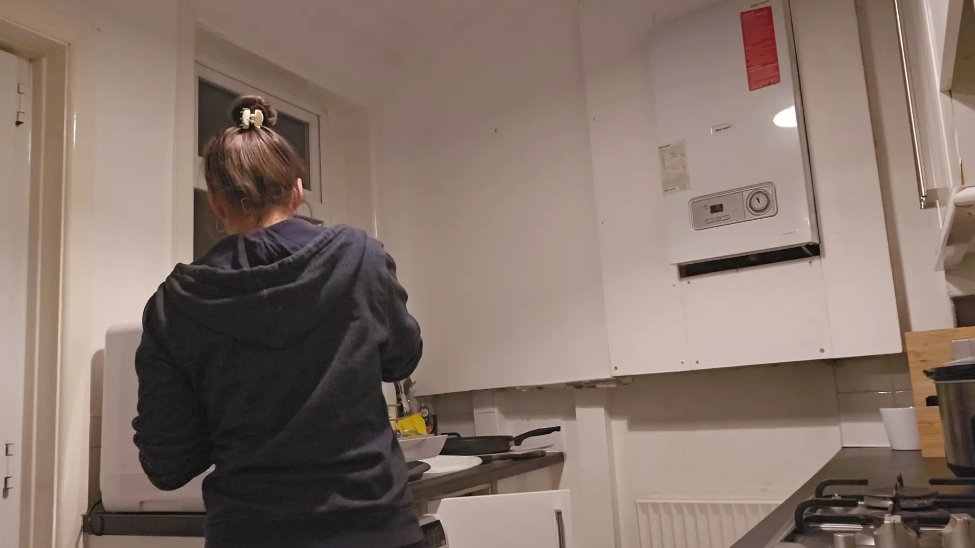 Exclusive Leak: SuzySmith - Wife Whistles Whilst She Works - Stream in FullHD | Hotleakxxx.com