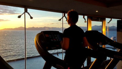 Hotcamlive - SFW - Sweating in Paradise! & Boat Workout with a View