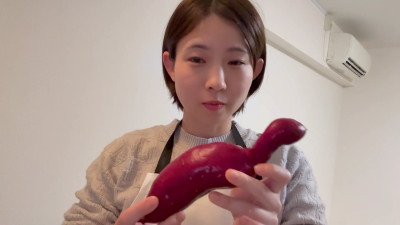 makogirl - mako Making snacks with sweet potatoes
