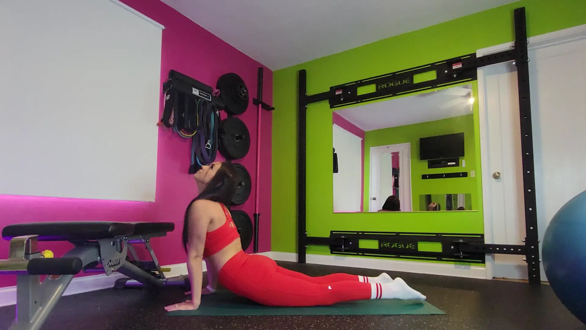 Exclusive Leak: averyemadison - Full Body Yoga Flow - Stream in FullHD | Hotleakxxx.com