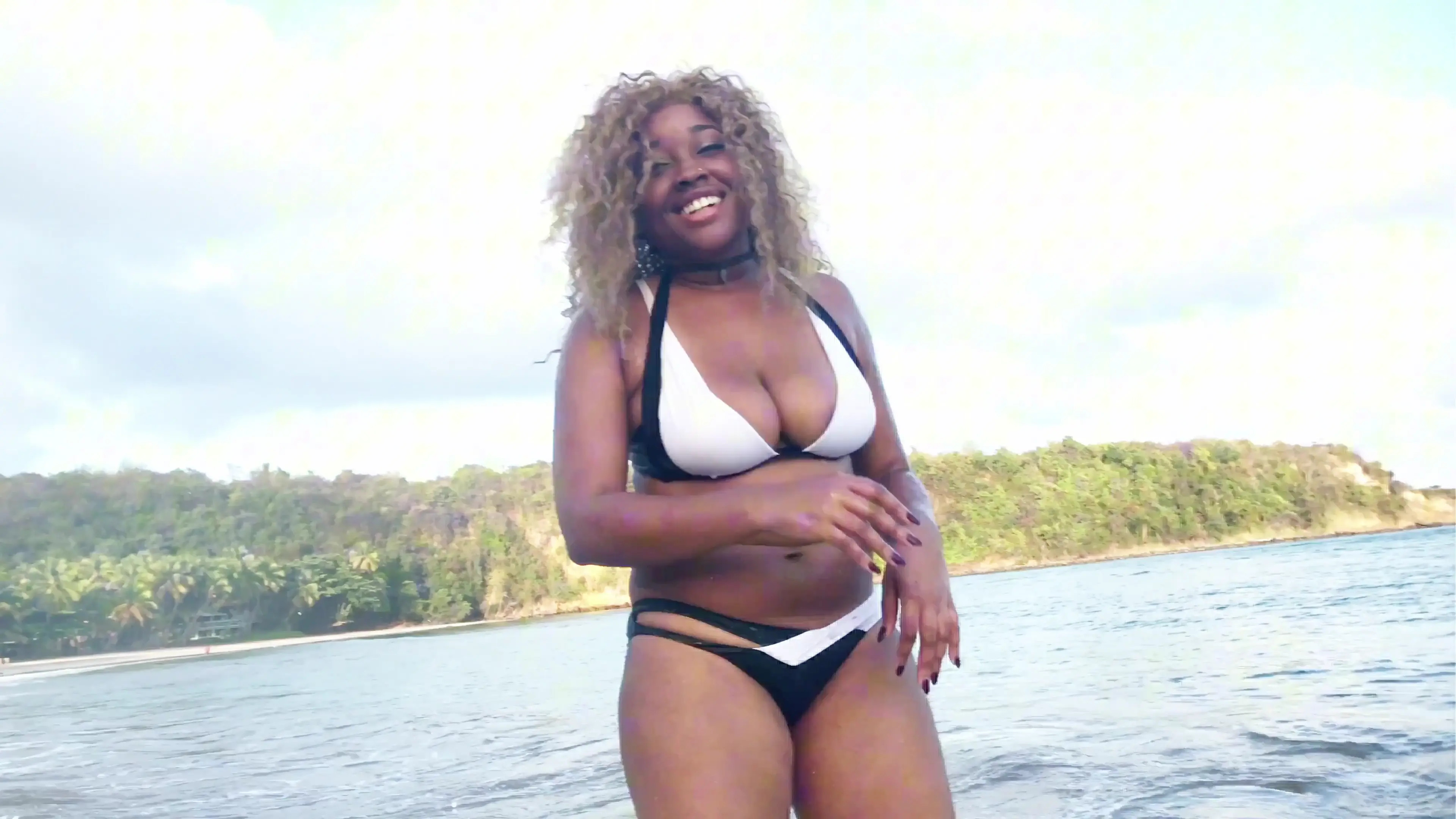 Exclusive Leak: Nina Rivera_XO - Playing on the Beach in the Caribbean Sexy Nina Rivera - Stream in FullHD | Hotleakxxx.com