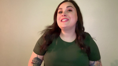 GoddessVio - Whats in my gym bag