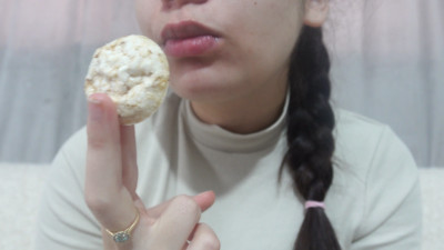 AmayaMori - Eating breakfast is very important and I like to eat breakfa
