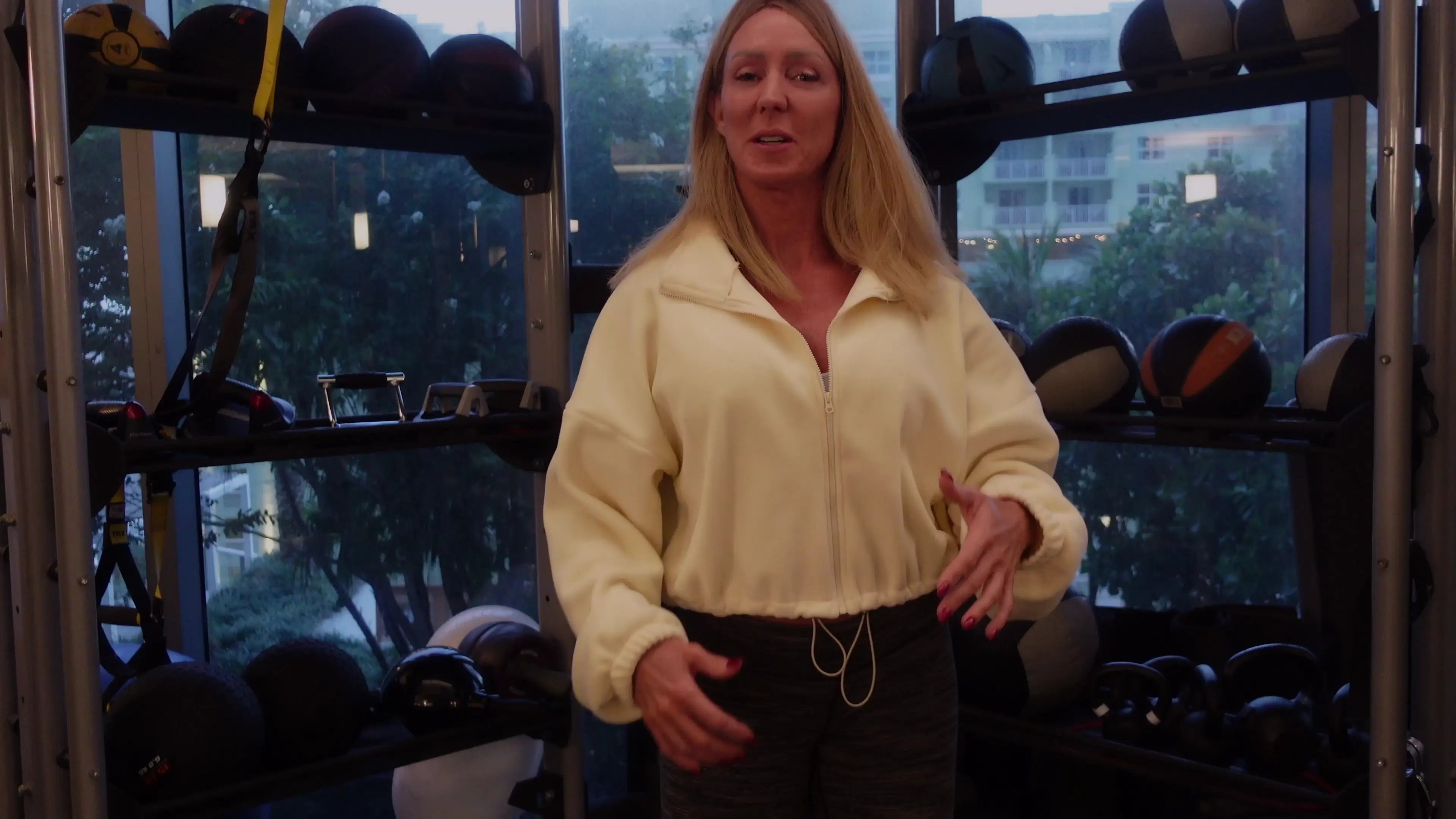 Exclusive Leak: FitwifeJewels - Beginning Exercise Series --- Introduction - Stream in FullHD | Hotleakxxx.com