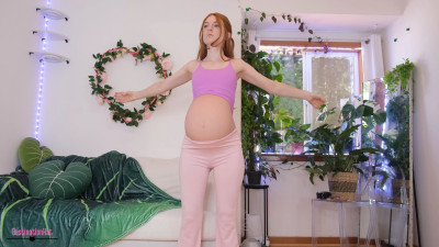Destinationkat - Pregnant Yoga and Stretch Routine