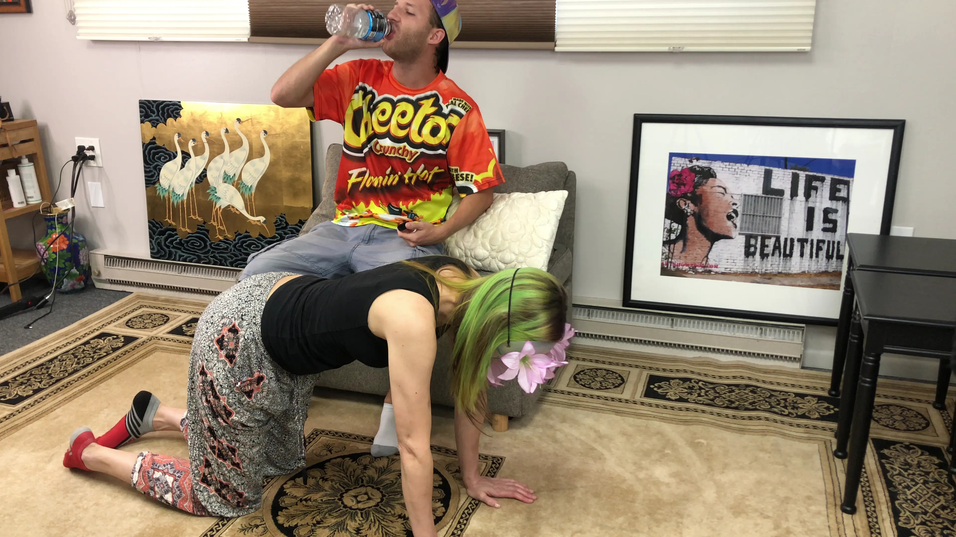 Exclusive Leak: thejakegrand - Sexy Woman Used as Foot Rest - Stream in FullHD | Hotleakxxx.com