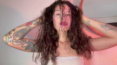 Jessica Alvarez - brushing my hair