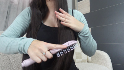 AmayaMori - This is how I comb my hair every morning