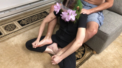 thejakegrand - Belyla Bradley Gives Footjob