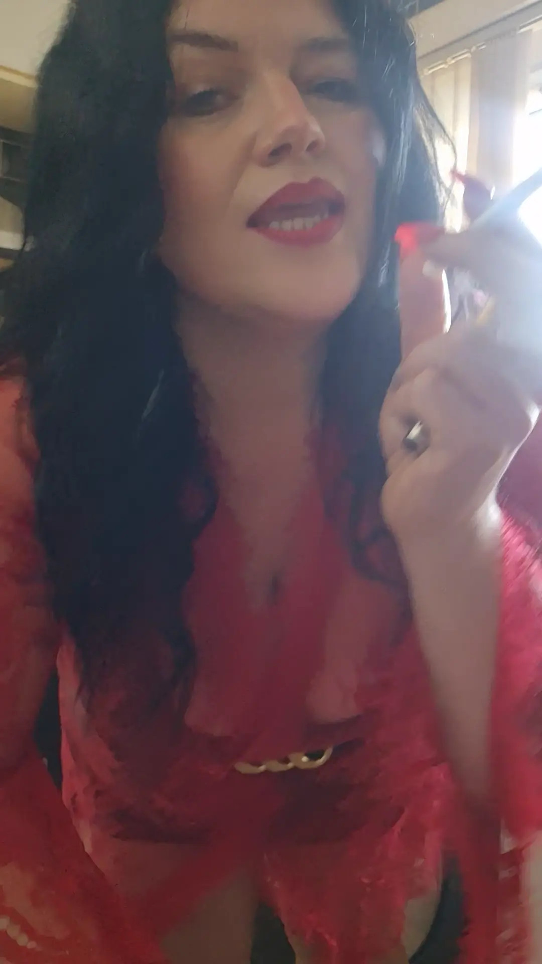 Exclusive Leak: Scottishmilffilth48 - Smoking in the kitchen - Stream in FullHD | Hotleakxxx.com
