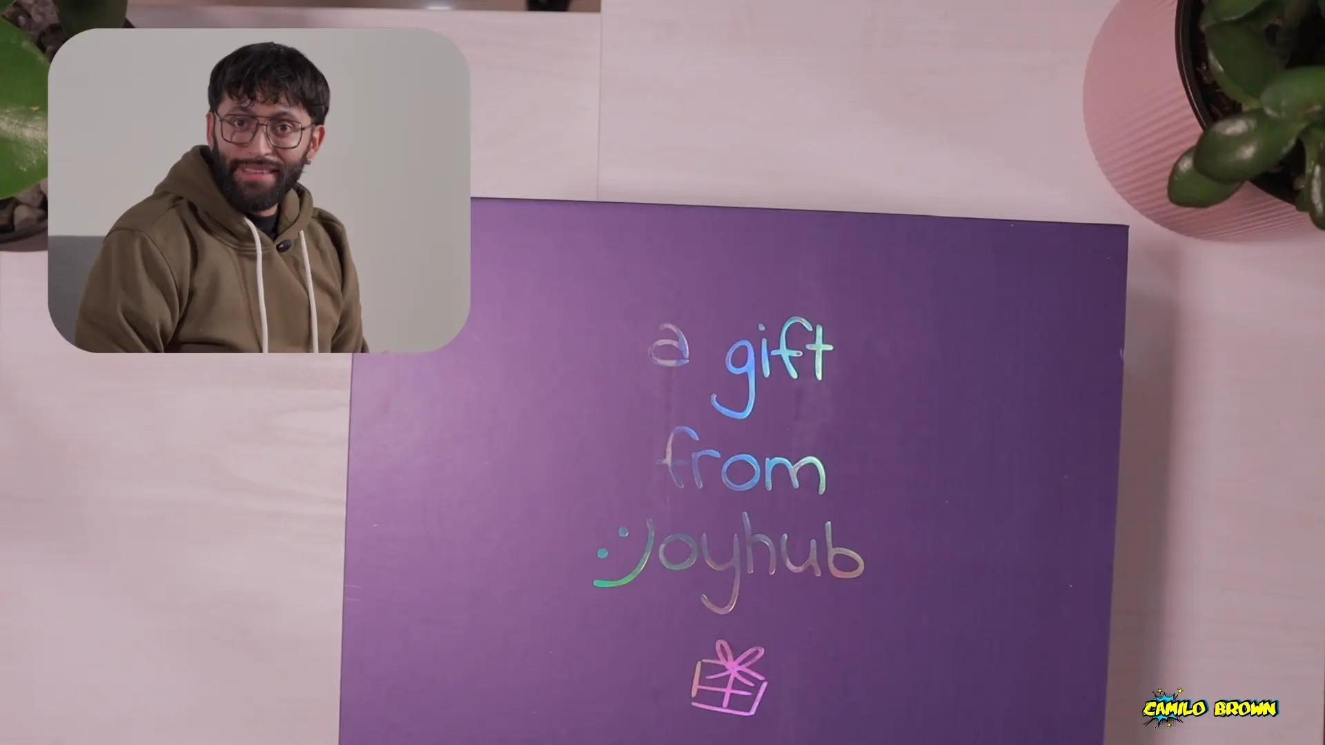Exclusive Leak: Camilo Brown - Unboxing Some Awesome Joyhub Toys They Sent Me To Test - Stream in FullHD | Hotleakxxx.com