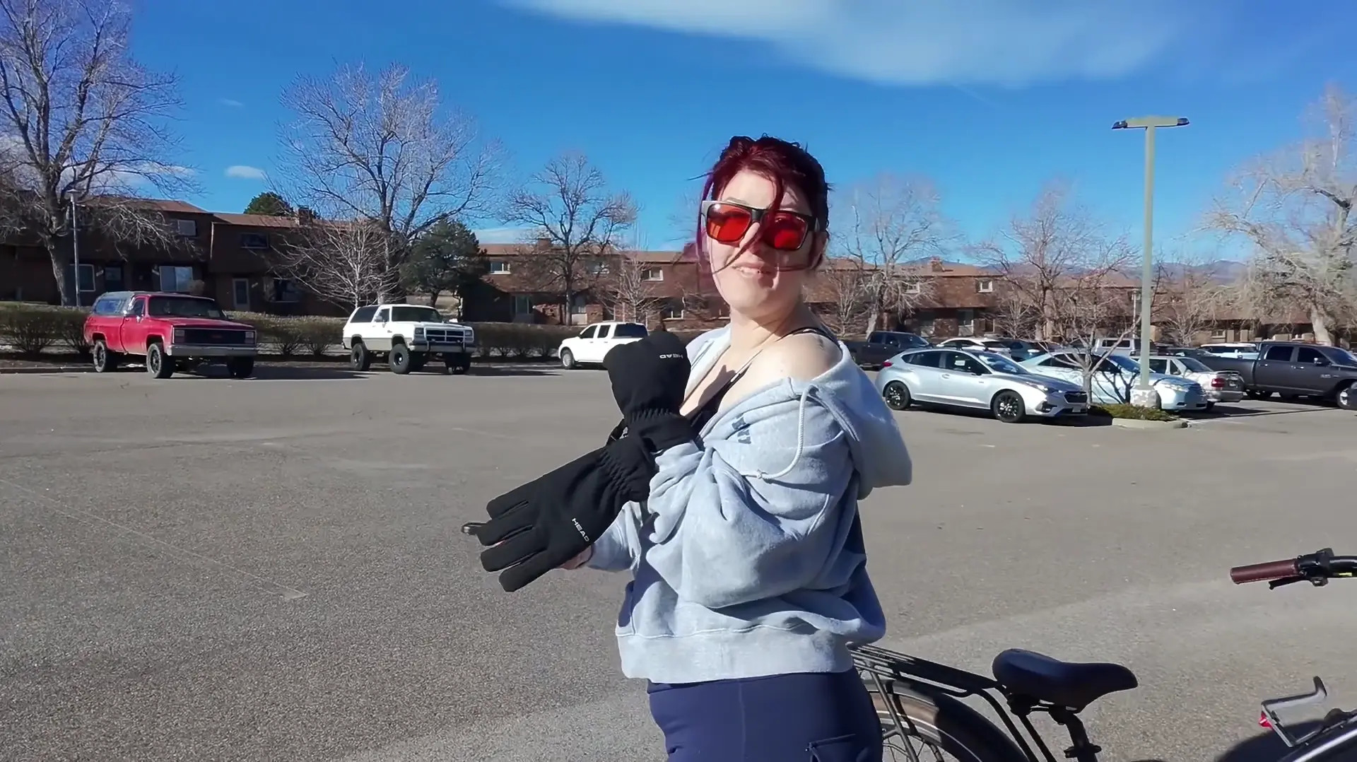 Exclusive Leak: BlazinDutchess - Bike ride with drone camera - Stream in FullHD | Hotleakxxx.com