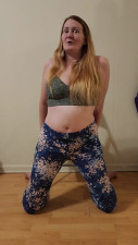 SweetestStephanie - Sexual health workout exercises intro video leg spreading