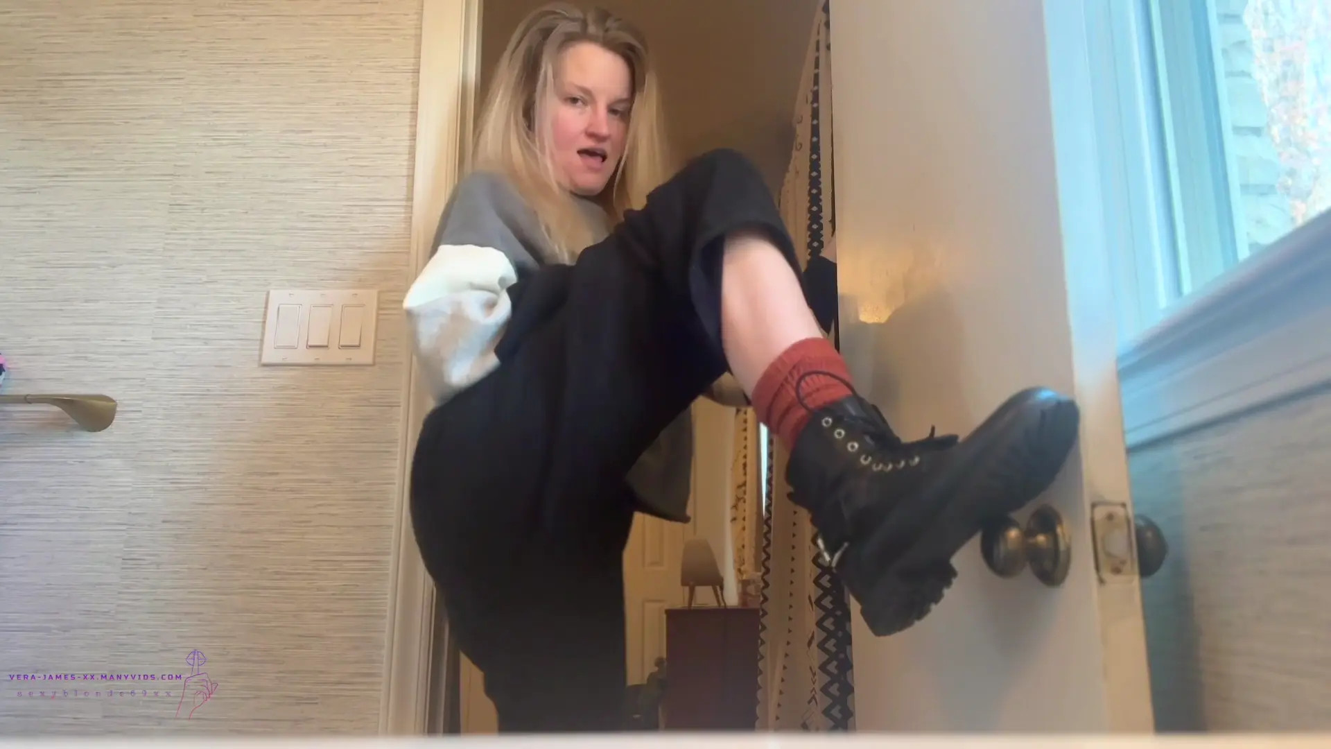Exclusive Leak: Vera James xx - Cum with ME 2 England: Free Vlog Pt 1 - Stream in FullHD | Hotleakxxx.com