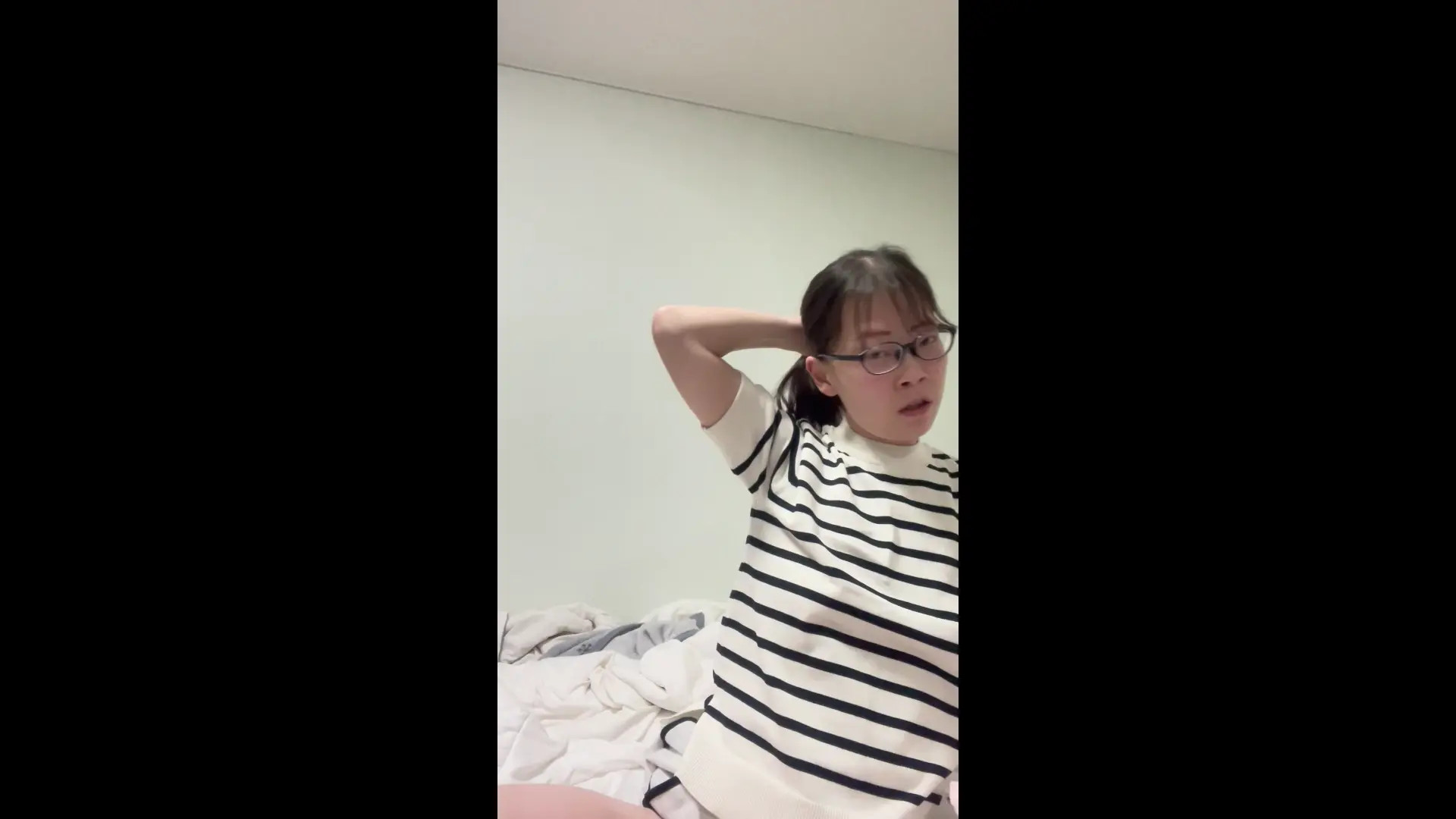 Exclusive Leak: RIE and S - RIE eats a famous Japanese biscuit - Stream in FullHD | Hotleakxxx.com