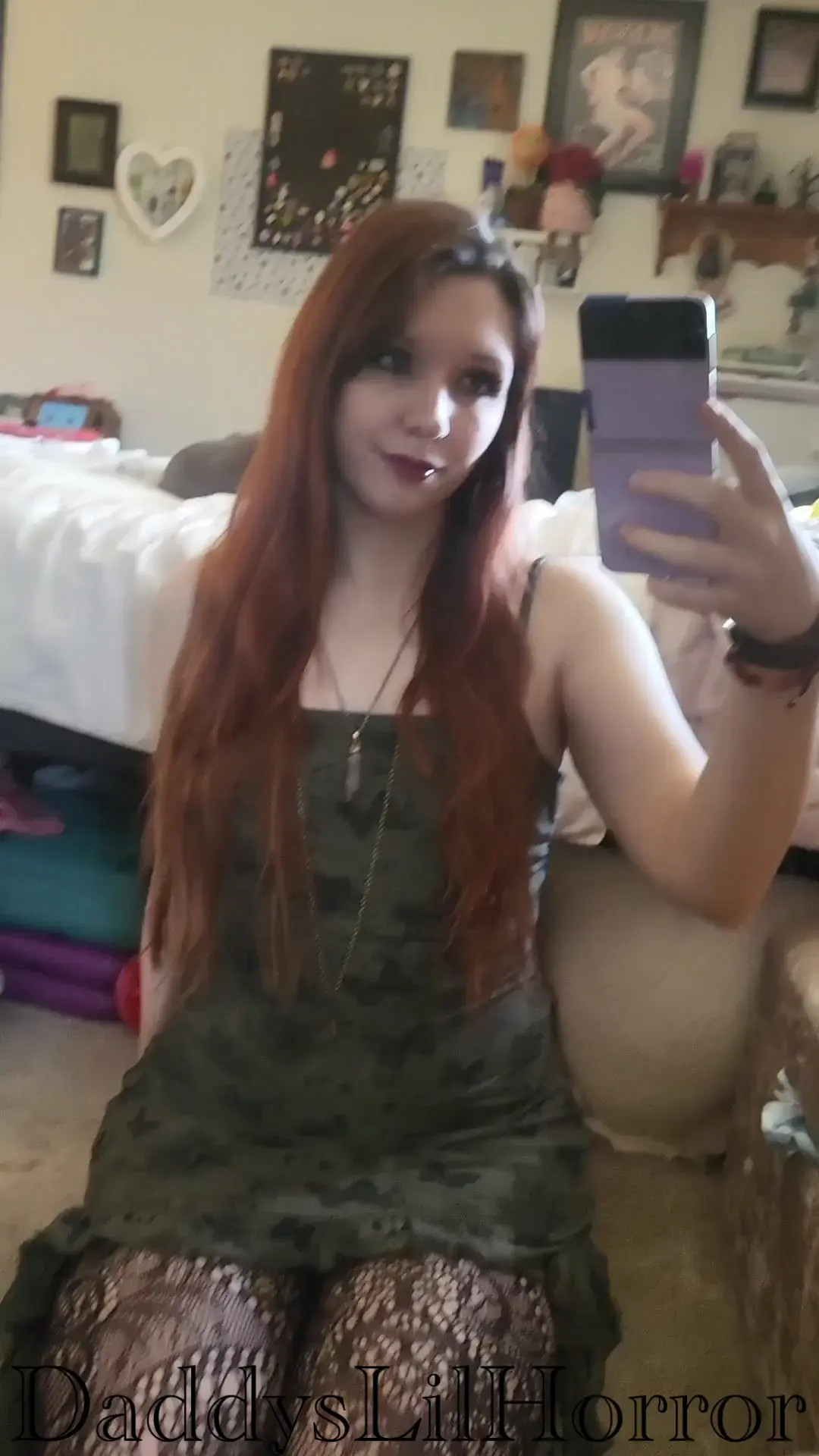Exclusive Leak: DaddysLilHorror - Mirror Selfie OOTD Compilation - Stream in FullHD | Hotleakxxx.com