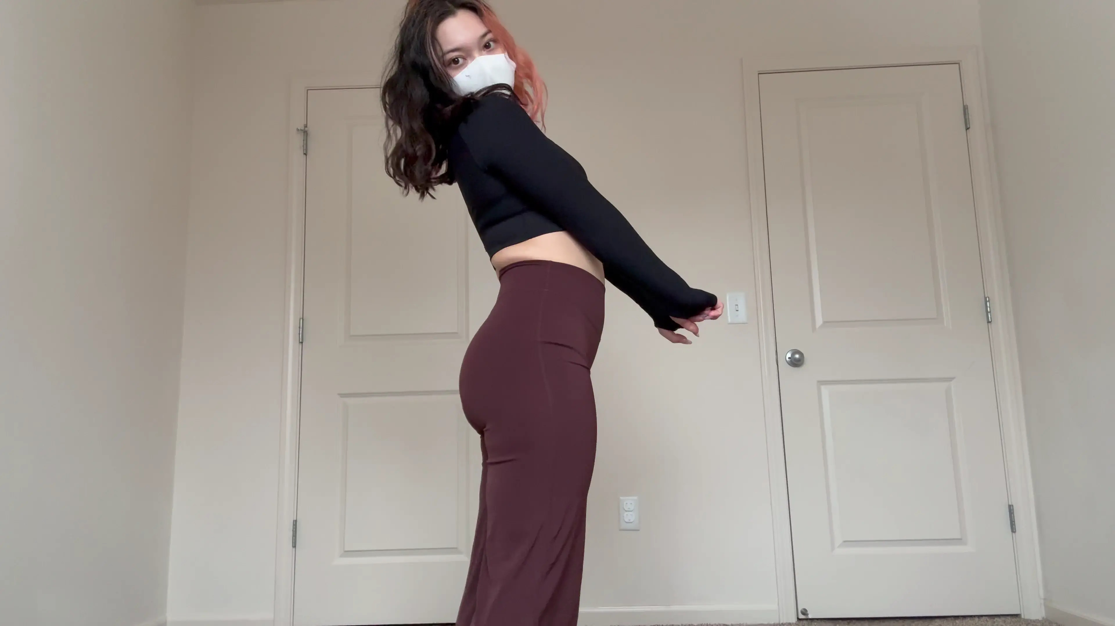 Exclusive Leak: nofacej19 - Violet leggings try on | 4 11 half Asian - Stream in FullHD | Hotleakxxx.com