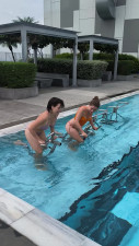 FenekManul - PoolBike Lesbian Trial