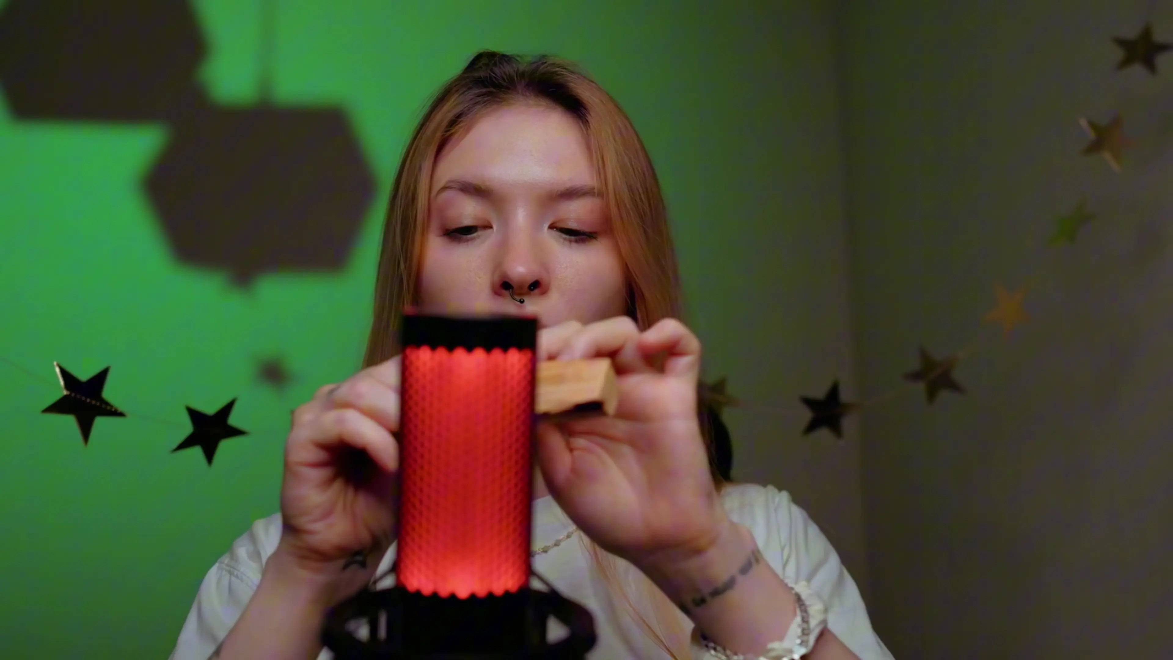 Exclusive Leak: SonicPorn - SFW ASMR wooden sounds in deutscher Sprache - Stream in FullHD | Hotleakxxx.com