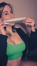 Hopexxx - Girl tapegagged