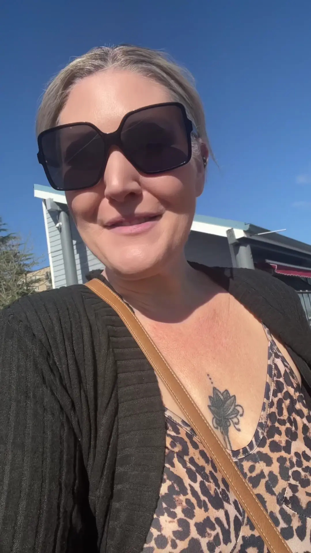 Exclusive Leak: HippyHarlow - My Beautiful Town - Stream in FullHD | Hotleakxxx.com
